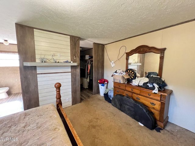 192 Morey Hyder Road, Johnson City, TN 37601