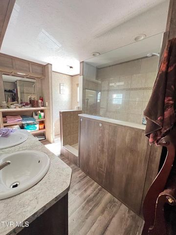 192 Morey Hyder Road, Johnson City, TN 37601