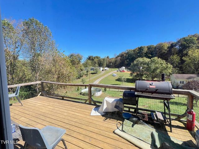 192 Morey Hyder Road, Johnson City, TN 37601