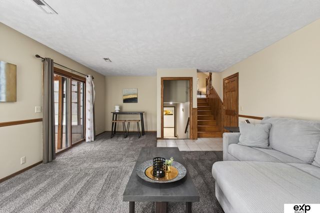 15017 Pepperwood Drive, Omaha, NE 68154