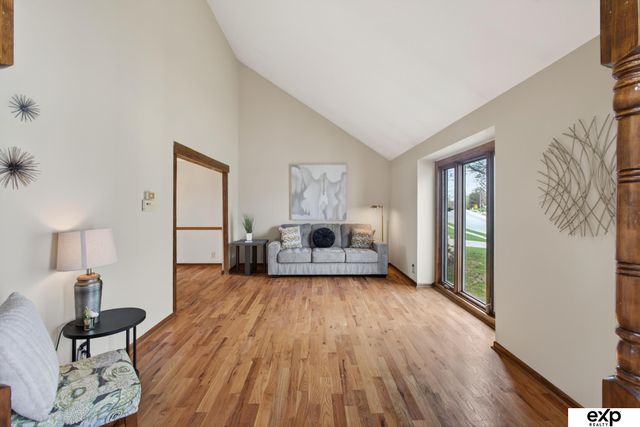 15017 Pepperwood Drive, Omaha, NE 68154