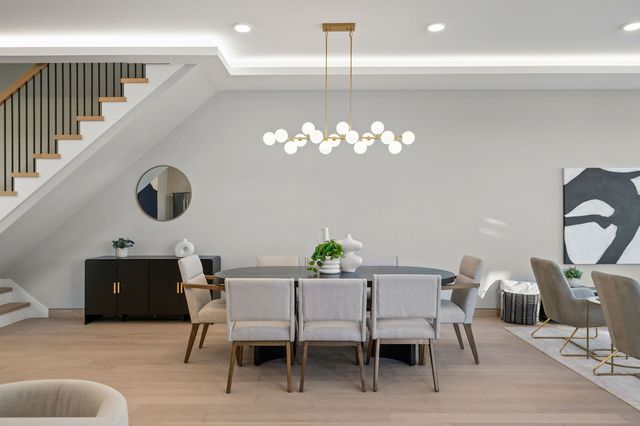 466 N Paulina Street 203, Chicago, IL 60622