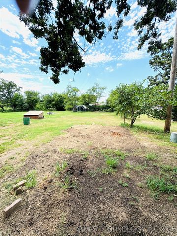 4892 S 369th West Avenue, Mannford, OK 74044
