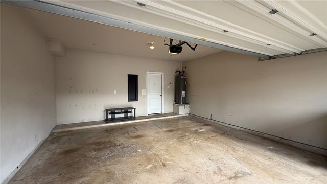 173 Barrington Lane, Lewisville, TX 75067