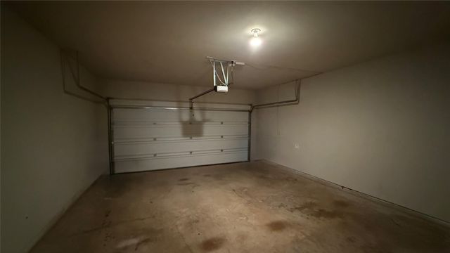 173 Barrington Lane, Lewisville, TX 75067