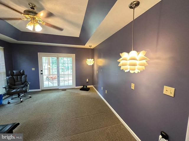 825 PARKVIEW ESTATES RD, Luray, VA 22835