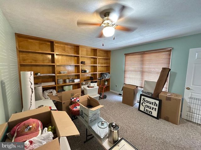 825 PARKVIEW ESTATES RD, Luray, VA 22835