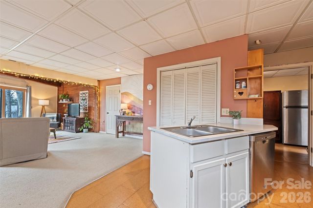 12 Shady Lane, Candler, NC 28715