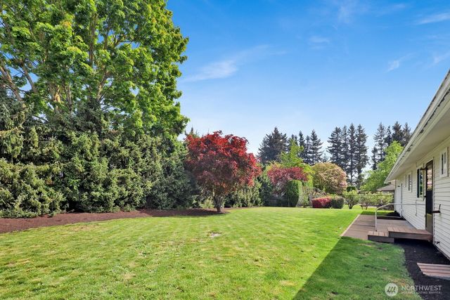 811 Vine Cir, Lynden, WA 98264