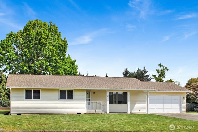 811 Vine Cir, Lynden, WA 98264