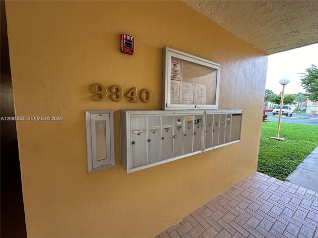 9340 W Flagler St 104B, Miami, FL 33174