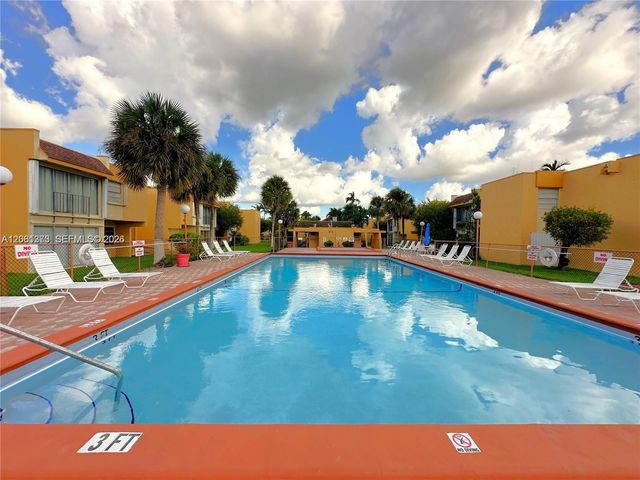 9340 W Flagler St 104B, Miami, FL 33174