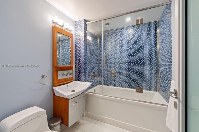 1040 Biscayne Blvd 4403, Miami, FL 33132