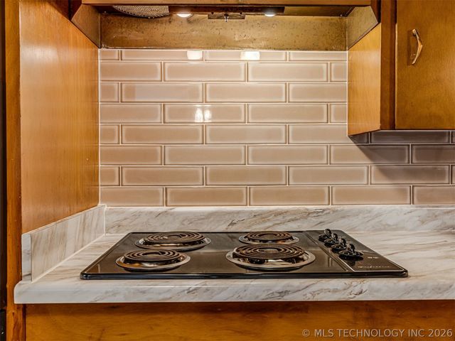 2152 S 77th East Avenue, Tulsa, OK 74129