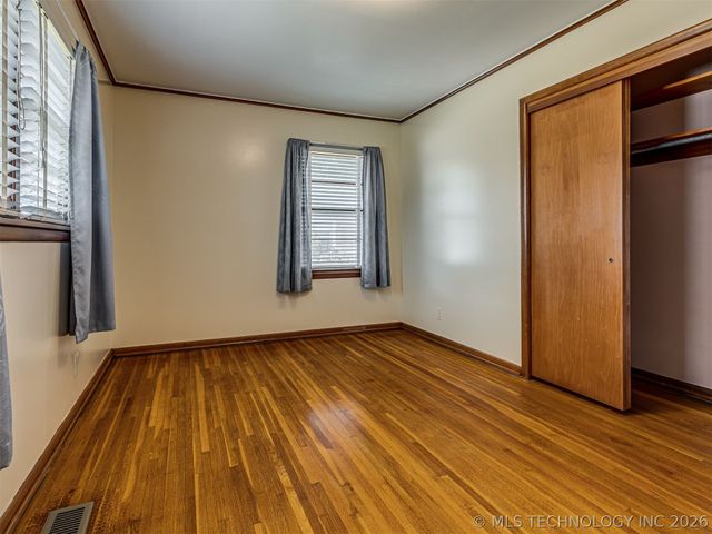 2152 S 77th East Avenue, Tulsa, OK 74129
