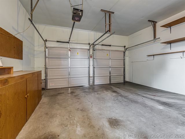 2152 S 77th East Avenue, Tulsa, OK 74129