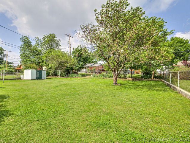 2152 S 77th East Avenue, Tulsa, OK 74129