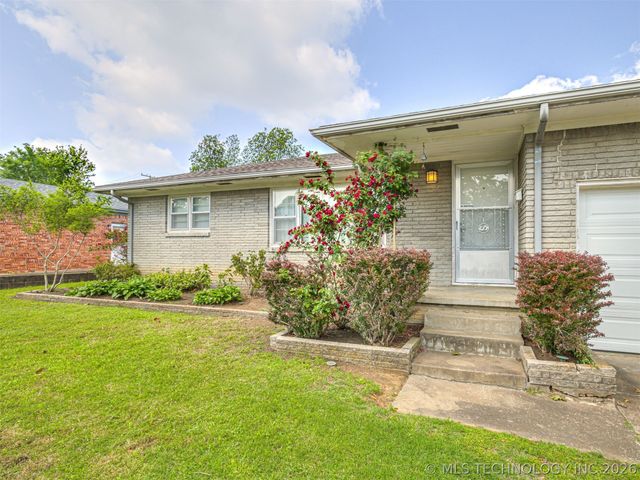 2152 S 77th East Avenue, Tulsa, OK 74129