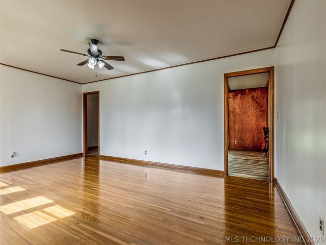 2152 S 77th East Avenue, Tulsa, OK 74129