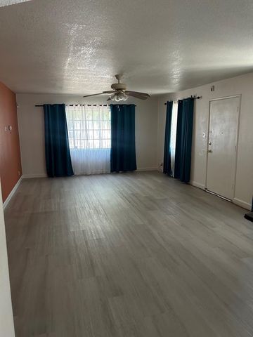 747 Oso St, Stockton, CA 95206