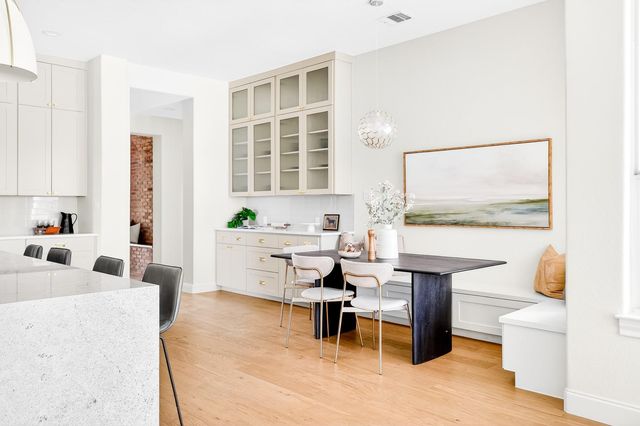 5309 Laguna Cliff LN, Austin, TX 78734