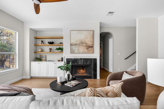 5309 Laguna Cliff LN, Austin, TX 78734