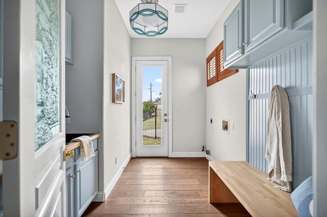 5309 Laguna Cliff LN, Austin, TX 78734