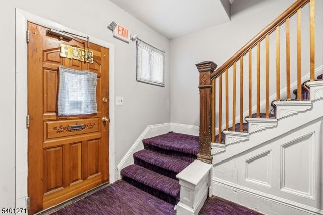 768 Park Ave, East Orange City, NJ 07017