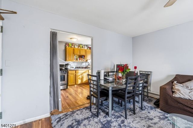 768 Park Ave, East Orange City, NJ 07017