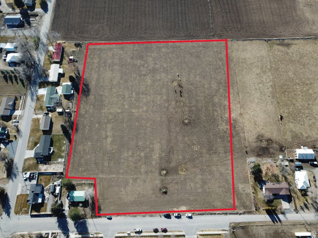 490 S 400 W, Preston, ID 83263