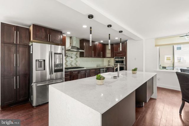 800 NORTHPOINT RD, Baltimore, MD 21224