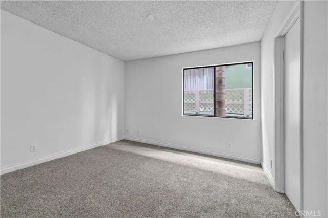 3334 Oak Glen, Los Angeles, CA 90068