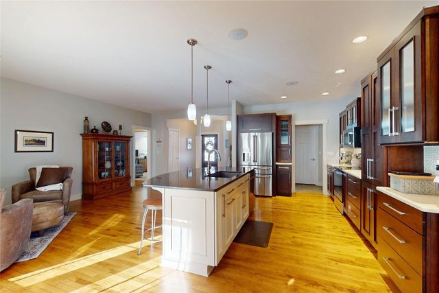 4581 N WOODS Drive, Erie, PA 16511