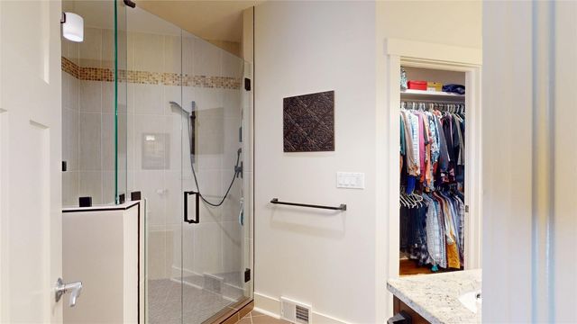 4581 N WOODS Drive, Erie, PA 16511