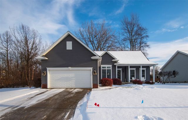 4581 N WOODS Drive, Erie, PA 16511