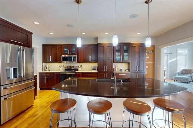 4581 N WOODS Drive, Erie, PA 16511