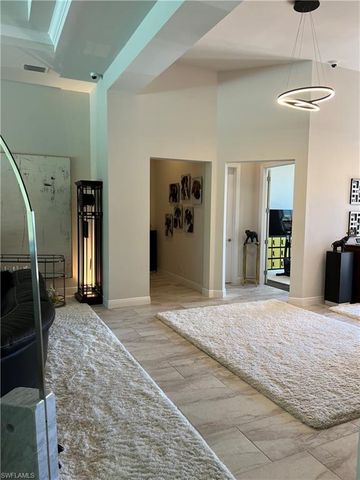 8967 Redonda DR, Naples, FL 34114