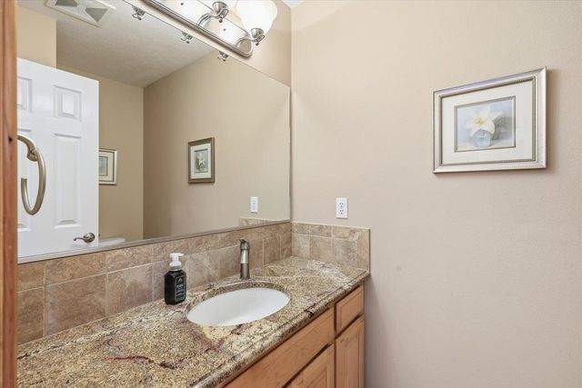 21710 N Saddle Mountain Ln, Colbert, WA 99005