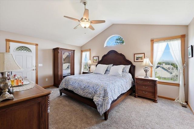21710 N Saddle Mountain Ln, Colbert, WA 99005