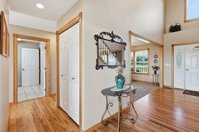 21710 N Saddle Mountain Ln, Colbert, WA 99005