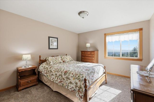 21710 N Saddle Mountain Ln, Colbert, WA 99005
