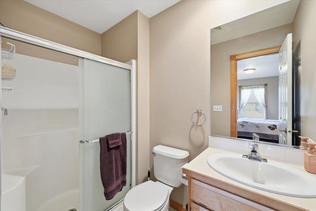 21710 N Saddle Mountain Ln, Colbert, WA 99005