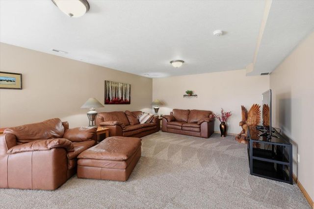 21710 N Saddle Mountain Ln, Colbert, WA 99005