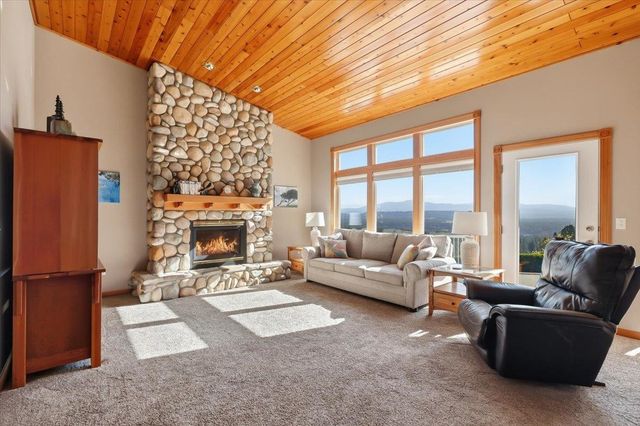 21710 N Saddle Mountain Ln, Colbert, WA 99005