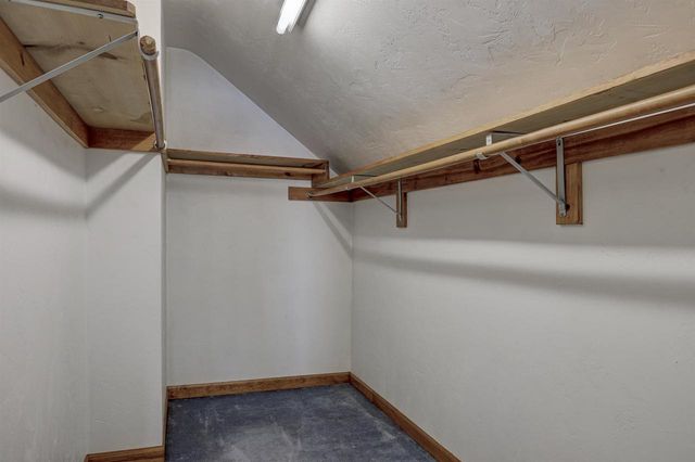 1916 N CLARK STREET, Appleton, WI 54911