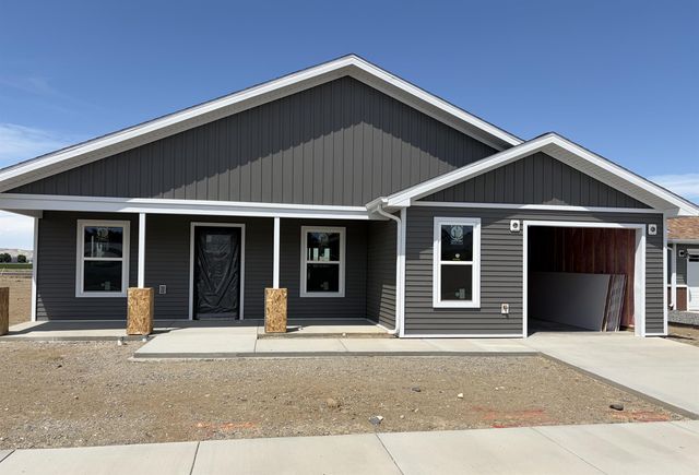 263 Cypress Dr, Powell, WY 82435 property photo