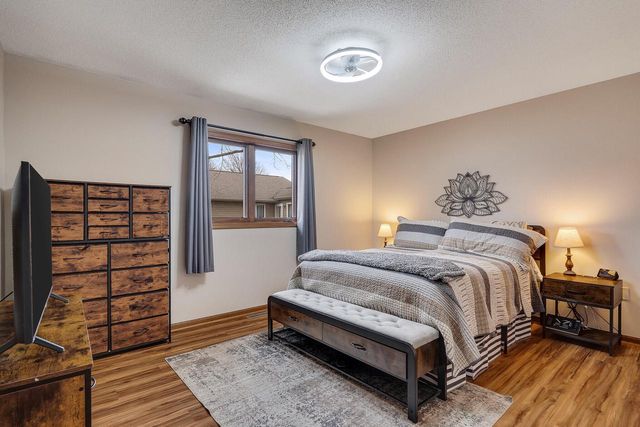 3301 Rosehill PLACE, La Crosse, WI 54601