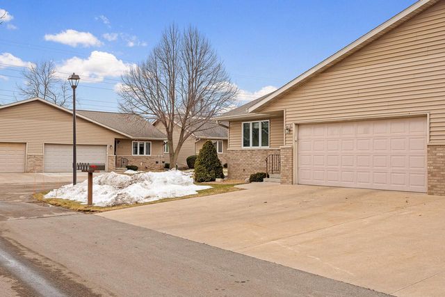 3301 Rosehill PLACE, La Crosse, WI 54601