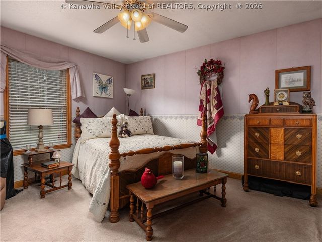 634 Hitch N Go Lane, Elkview, WV 25071