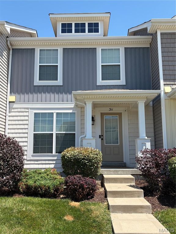311 Countryshire Drive, Lake St Louis, MO 63367